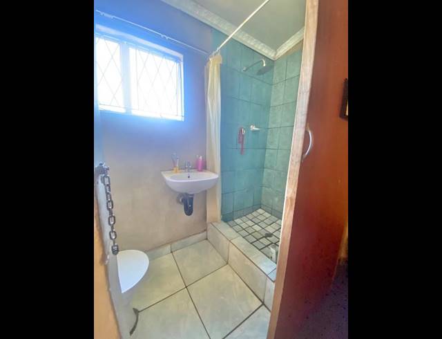 2 BEDROOM HOUSE FOR SALE IN NORTHDALE